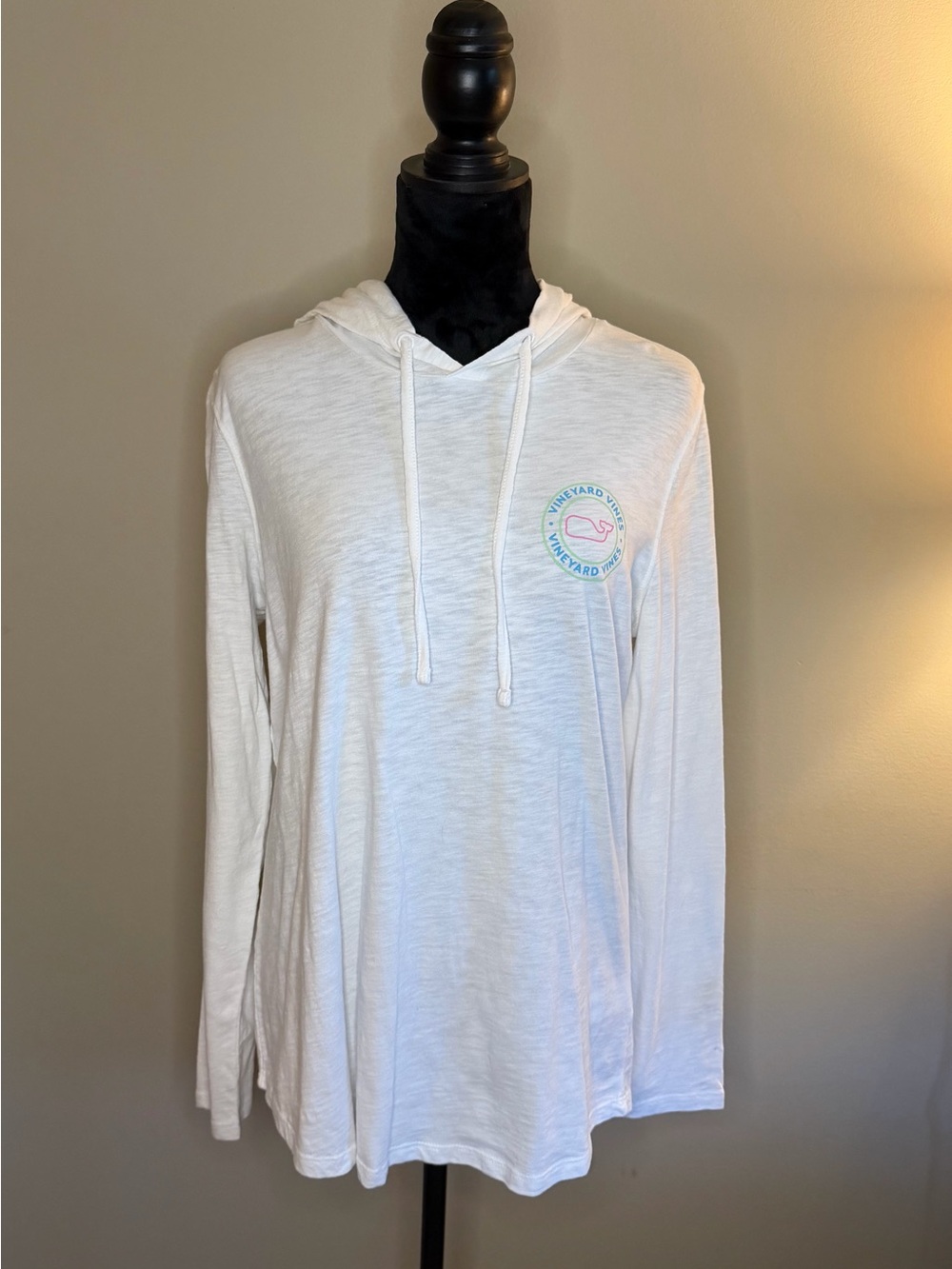 Vineyard Vines Women’s White Logo Long Sleeve Hoodie Size M NWT
